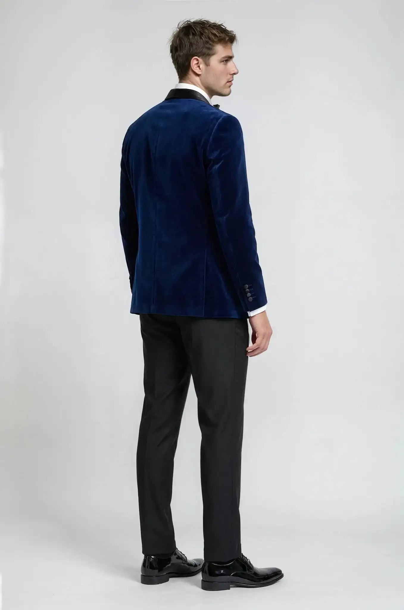 Blutailor